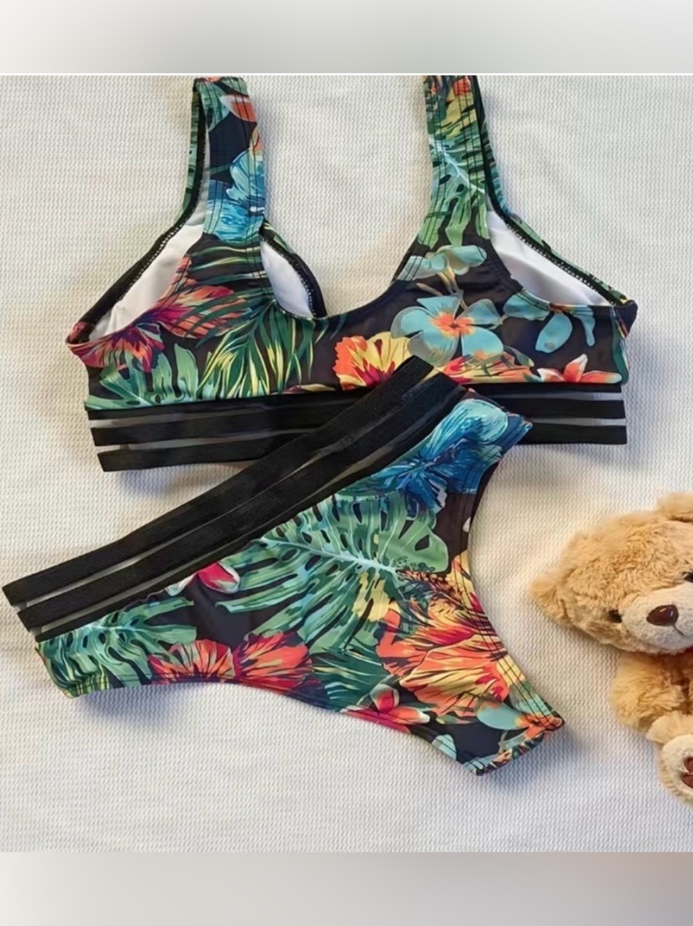 🆕 BRAND NEW Tropical Floral Bikini Set - Black Base with Multicolor Print